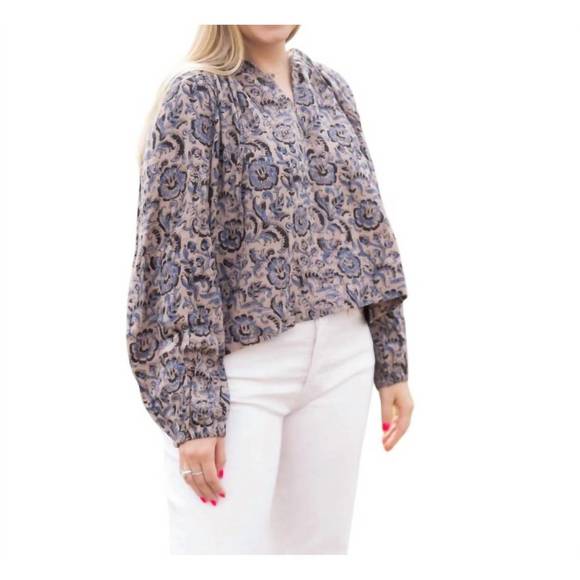 NEW ERICA WILSON gigi blouse in paradise blue print - Picture 2 of 3